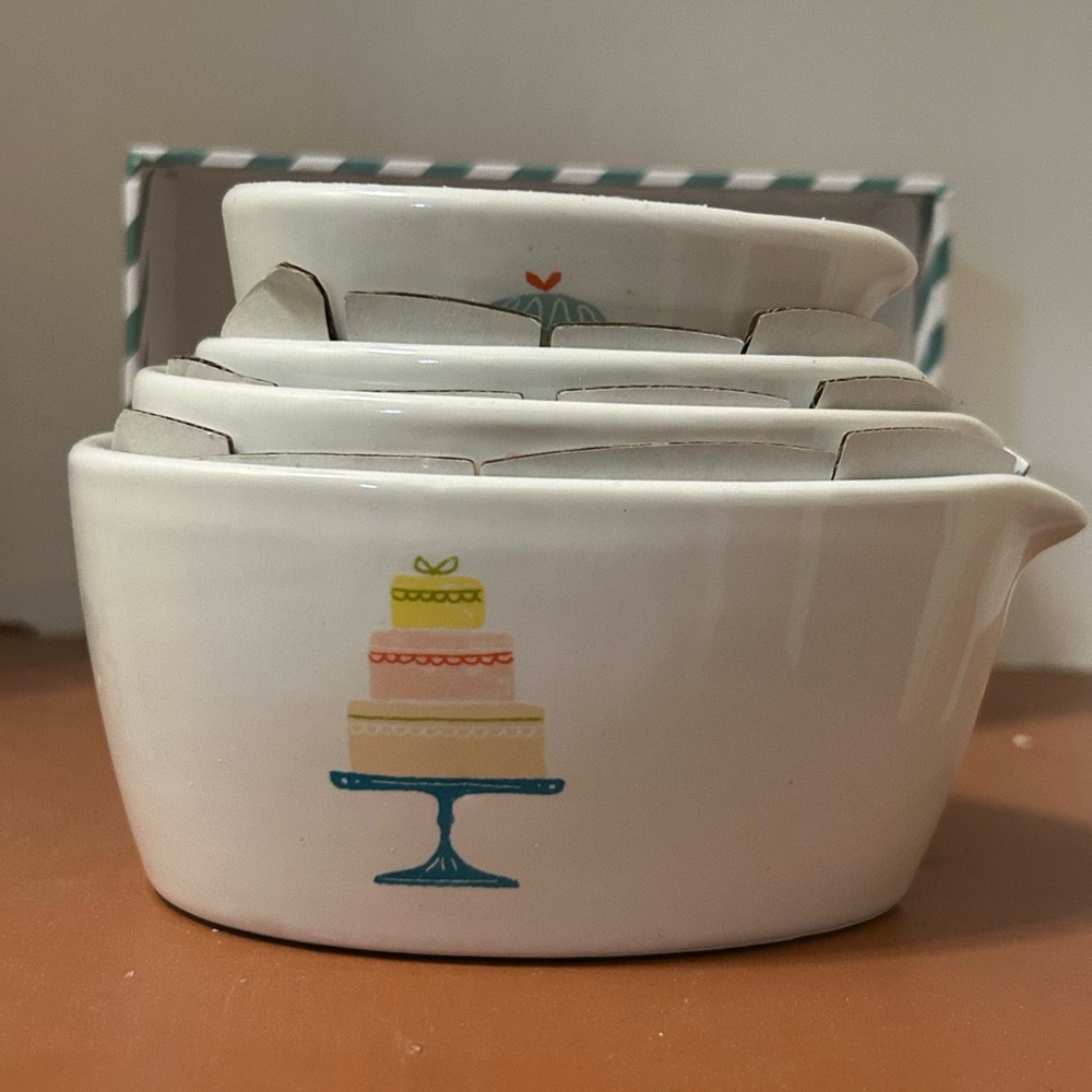 Now Designs 4 -Piece Ceramic Measuring Cup Set Wax-resist glaze